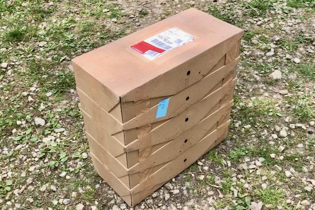 5 cartons d'emballage pour les plantes en provenance de chez Kokopelli
